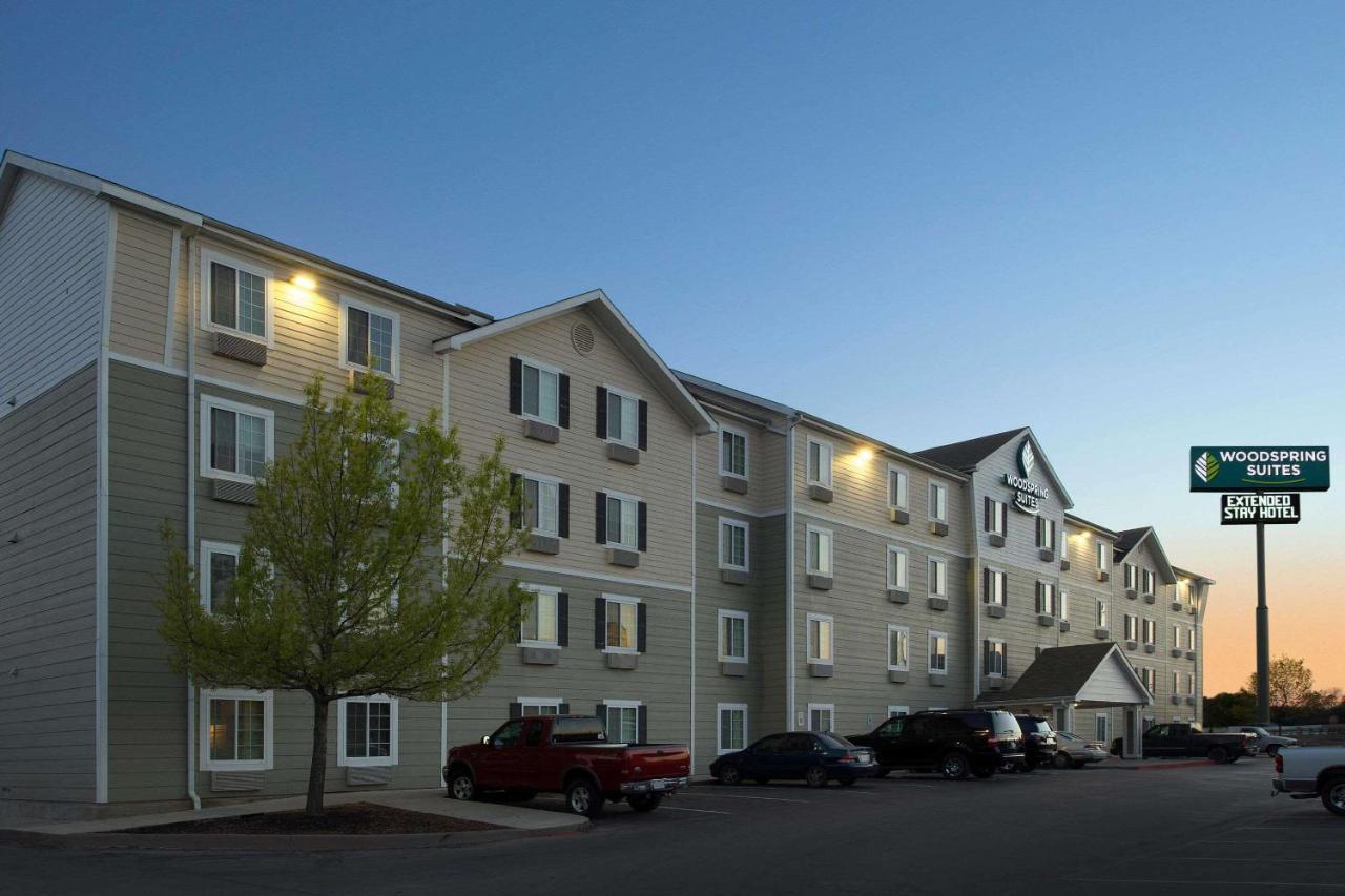 Woodspring Suites San Antonio Fort Sam Eksteriør billede