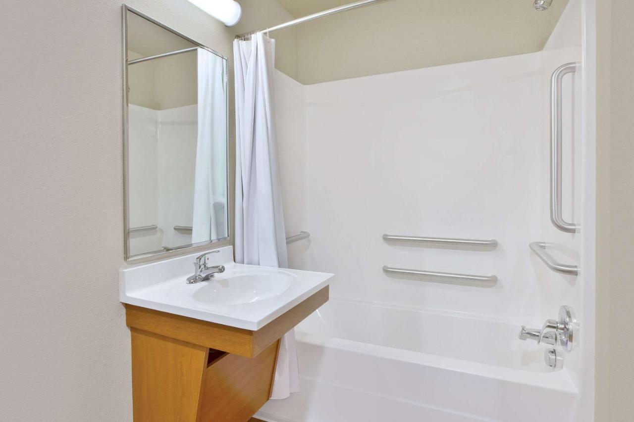 Woodspring Suites San Antonio Fort Sam Eksteriør billede