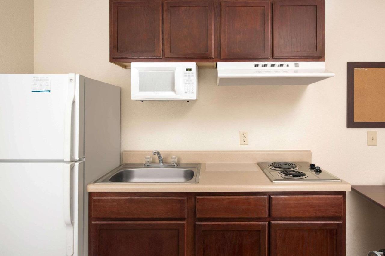 Woodspring Suites San Antonio Fort Sam Eksteriør billede