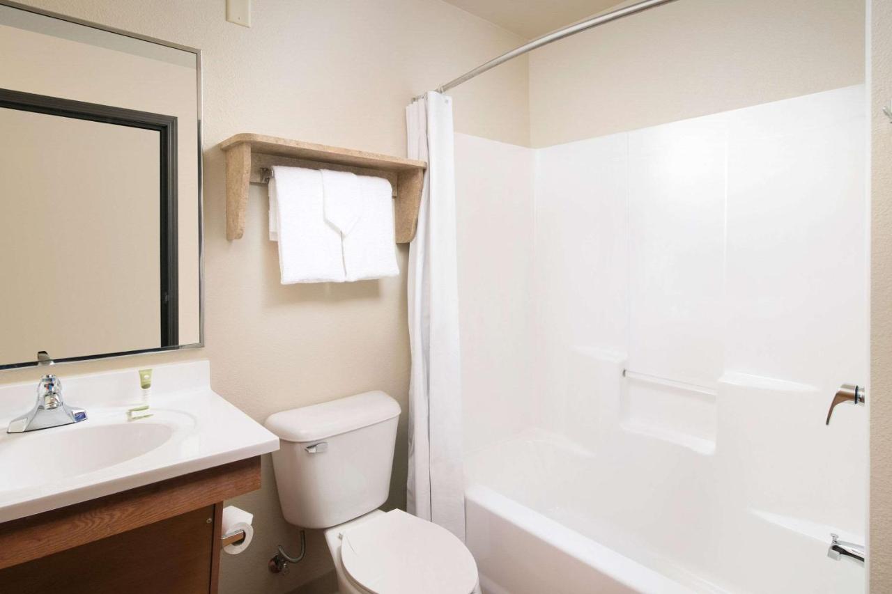 Woodspring Suites San Antonio Fort Sam Eksteriør billede